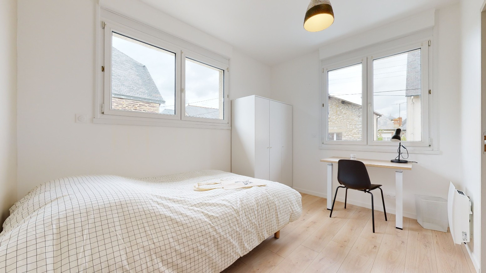 
                                                Location
                                                 Appartement meublé T2 25m² à Rennes