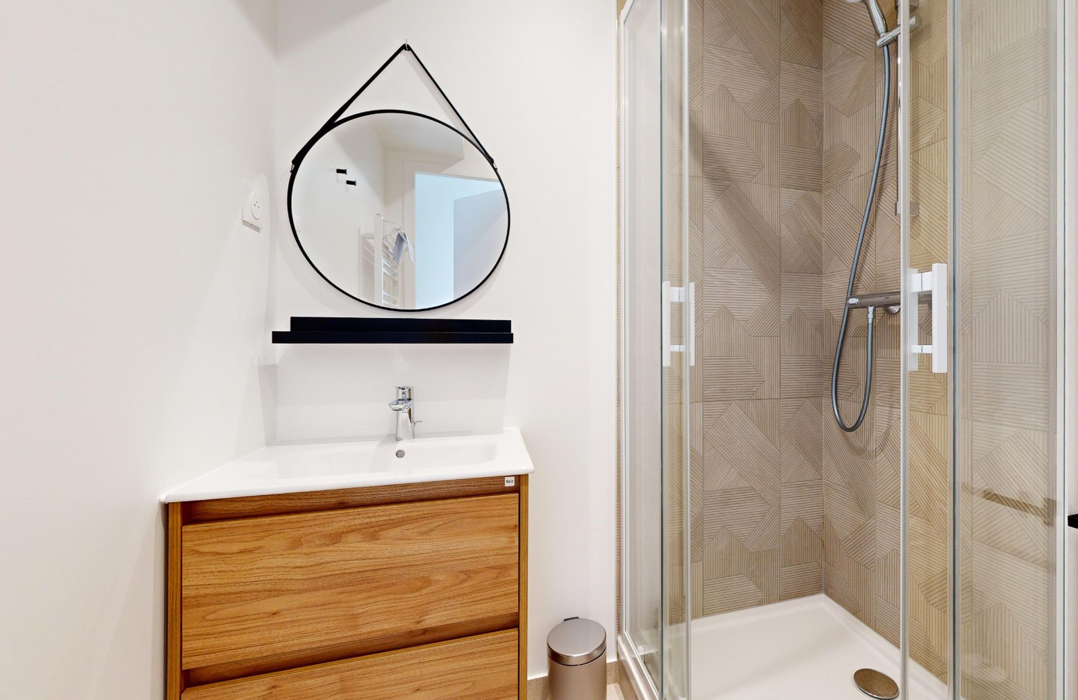 
                                                Location
                                                 Appartement meublé T2 25m² à Rennes