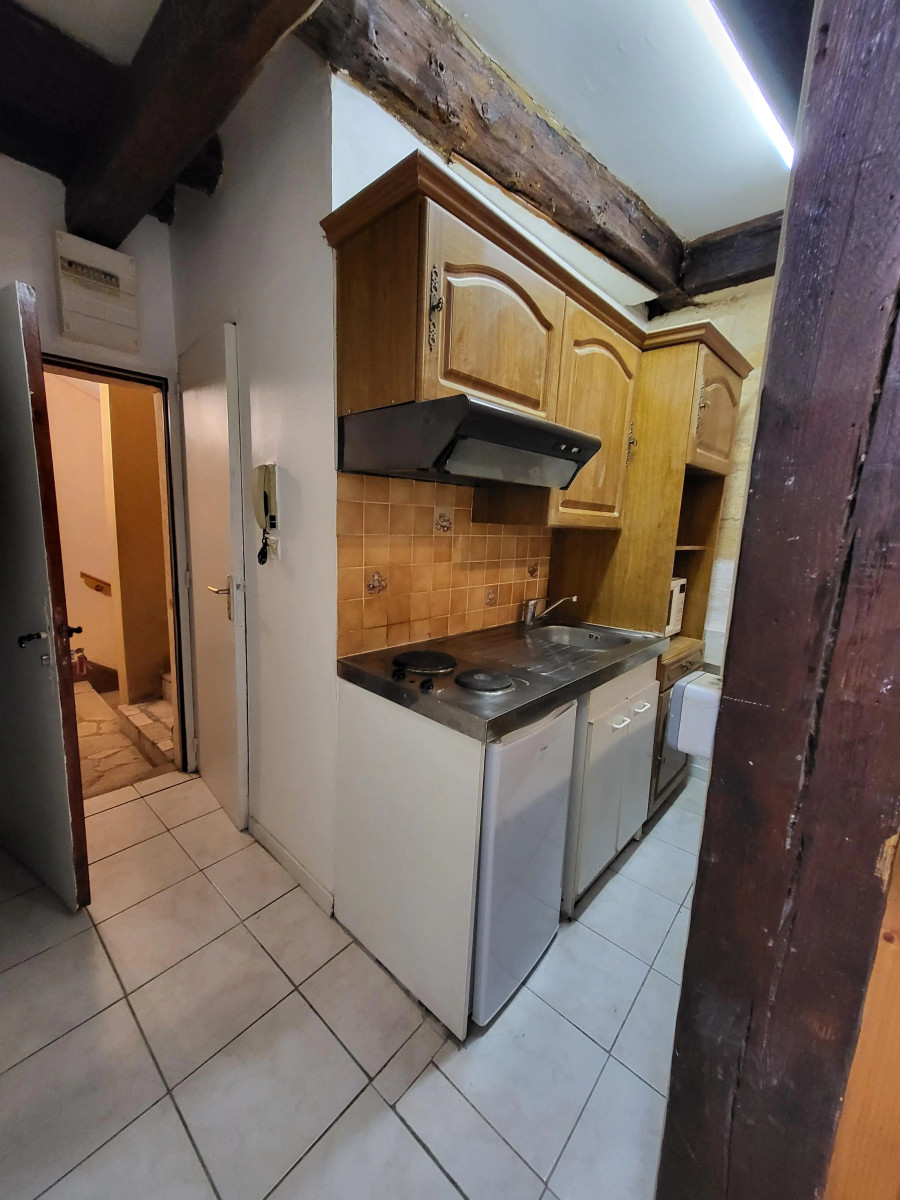 
                                                Location
                                                 Appartement meublé T2 28.75m² à Sarlat-la-Canéda