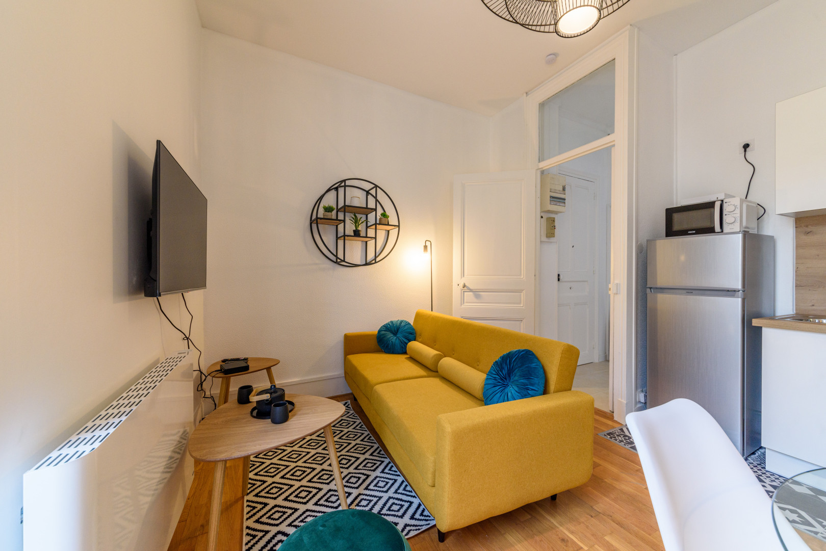 
                                                Location
                                                 Appartement meublé T2 30m² à GRENOBLE