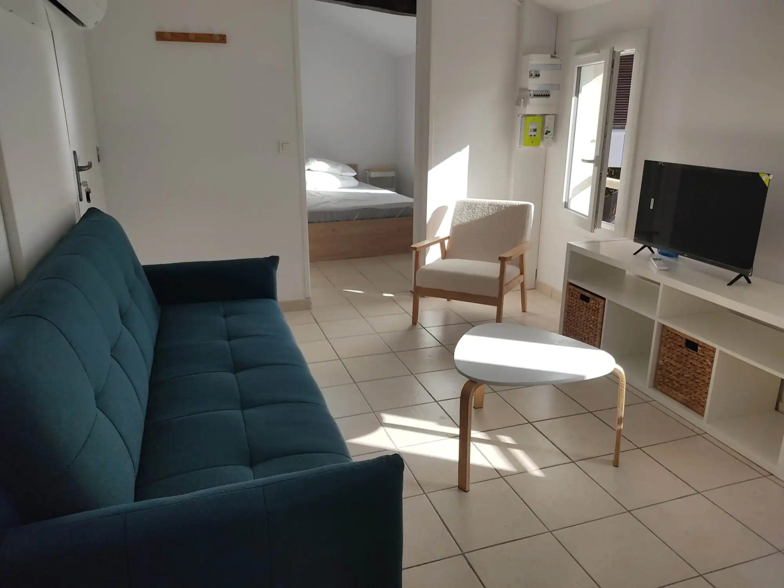
                                                Location
                                                 Appartement meublé T2 33.61m² à Angoulême