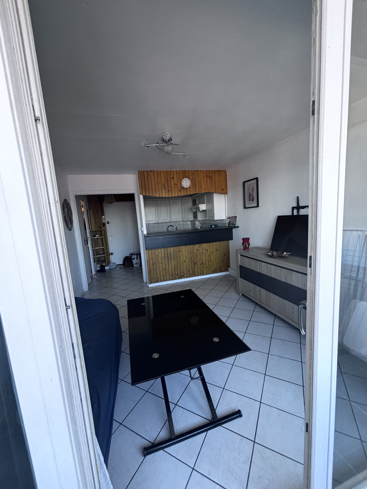 
                                                Location
                                                 Appartement meublé T2 40m² à Saint-Étienne