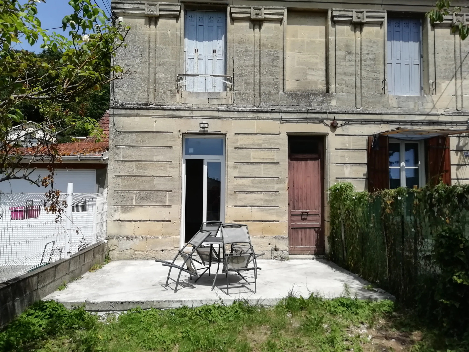 
                                                Location
                                                 Appartement meublé T2 44.06m² à Lormont