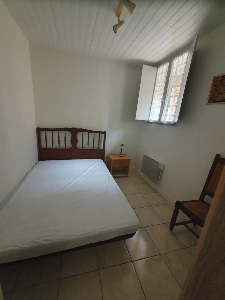 
                                                Location
                                                 Appartement meublé T2 44.25m² à Sarlat-la-Canéda