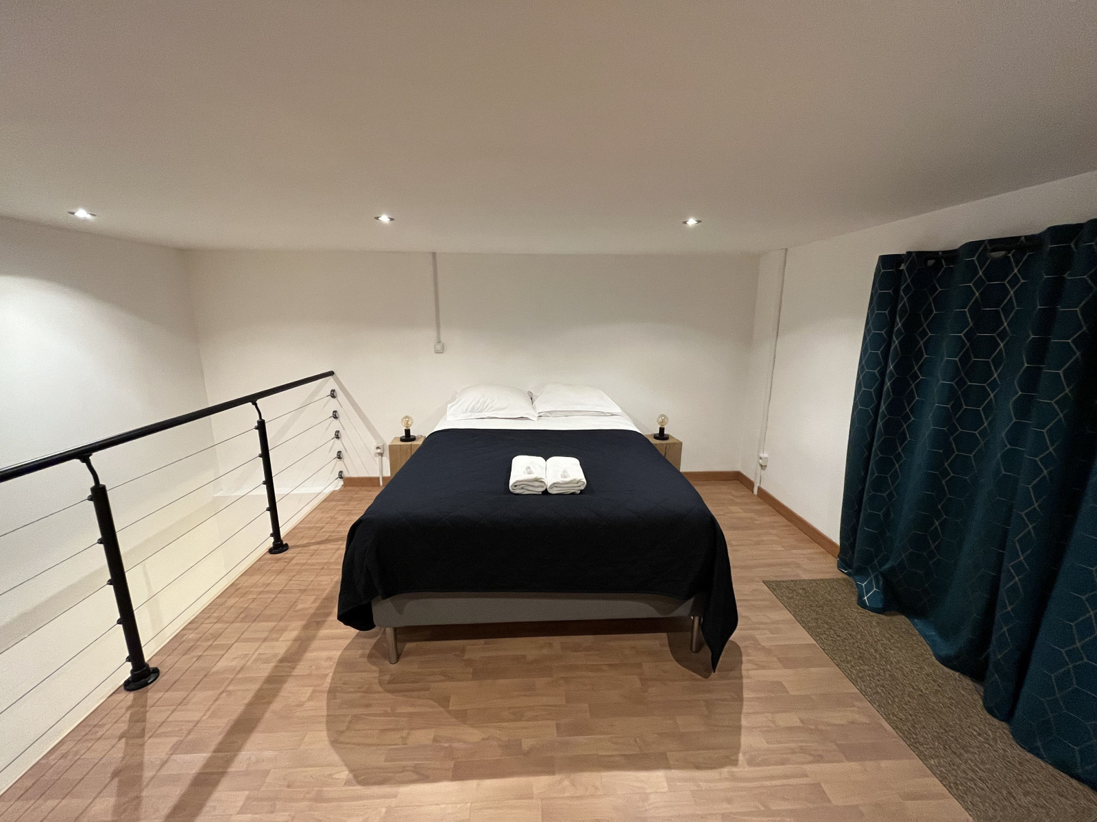 
                                                Location
                                                 Appartement meublé T2 48m² à Grenoble