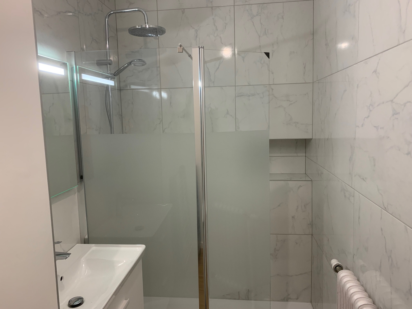 
                                                Location
                                                 Appartement meublé T2 53m² à GRENOBLE