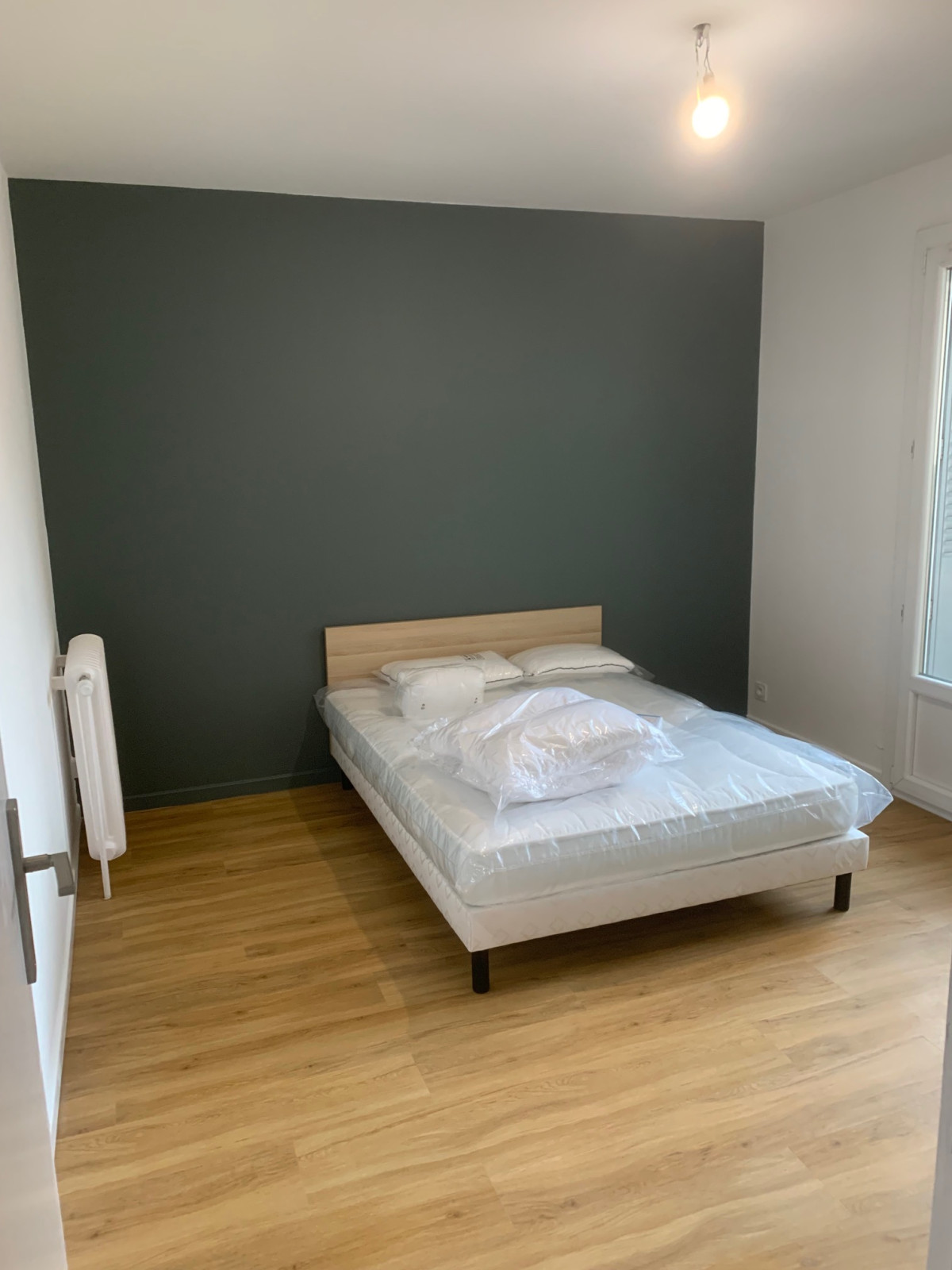
                                                Location
                                                 Appartement meublé T2 53m² à GRENOBLE