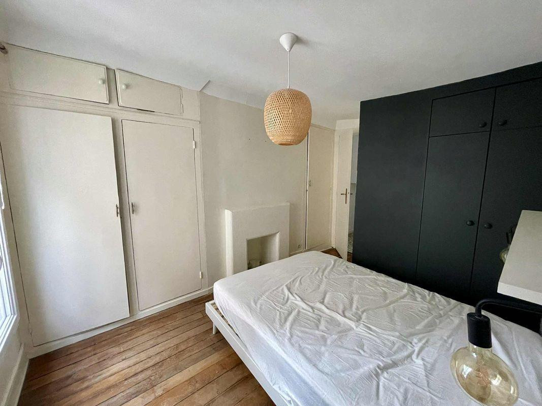 
                                                Location
                                                 Appartement meublé T2 Bonne Nouvelle
