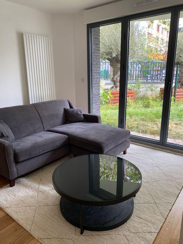 
                                                Location
                                                 Appartement Meublé T2 - Place du Marché