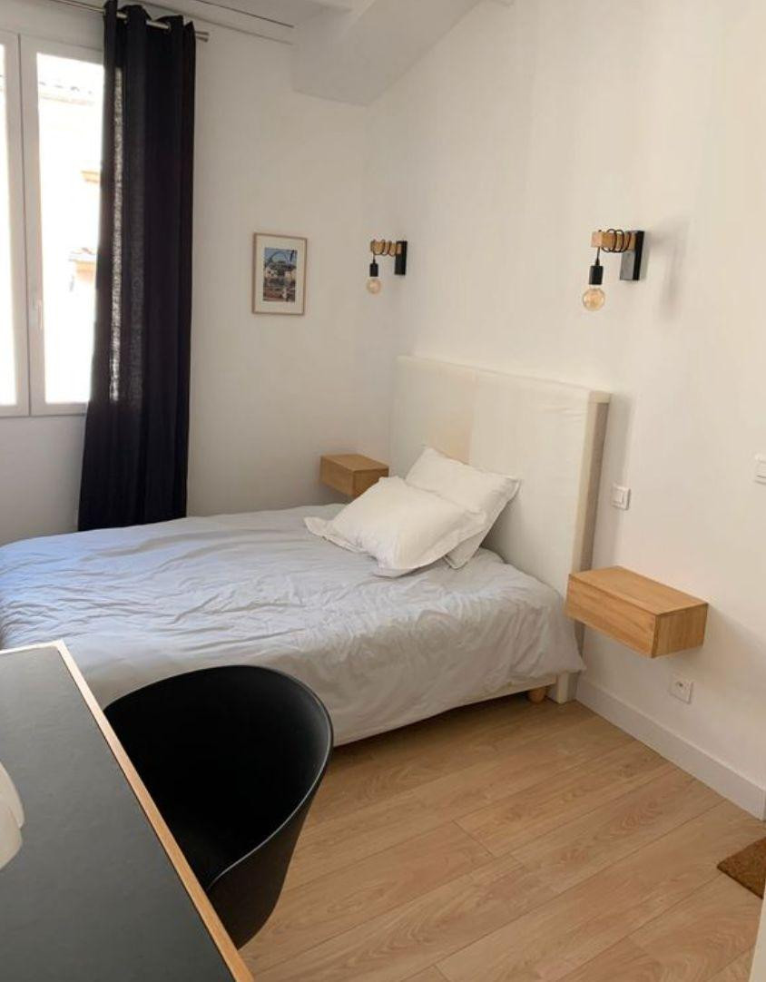 
                                                Location
                                                 Appartement meublé T2 rue Fabrot Aix en Provence