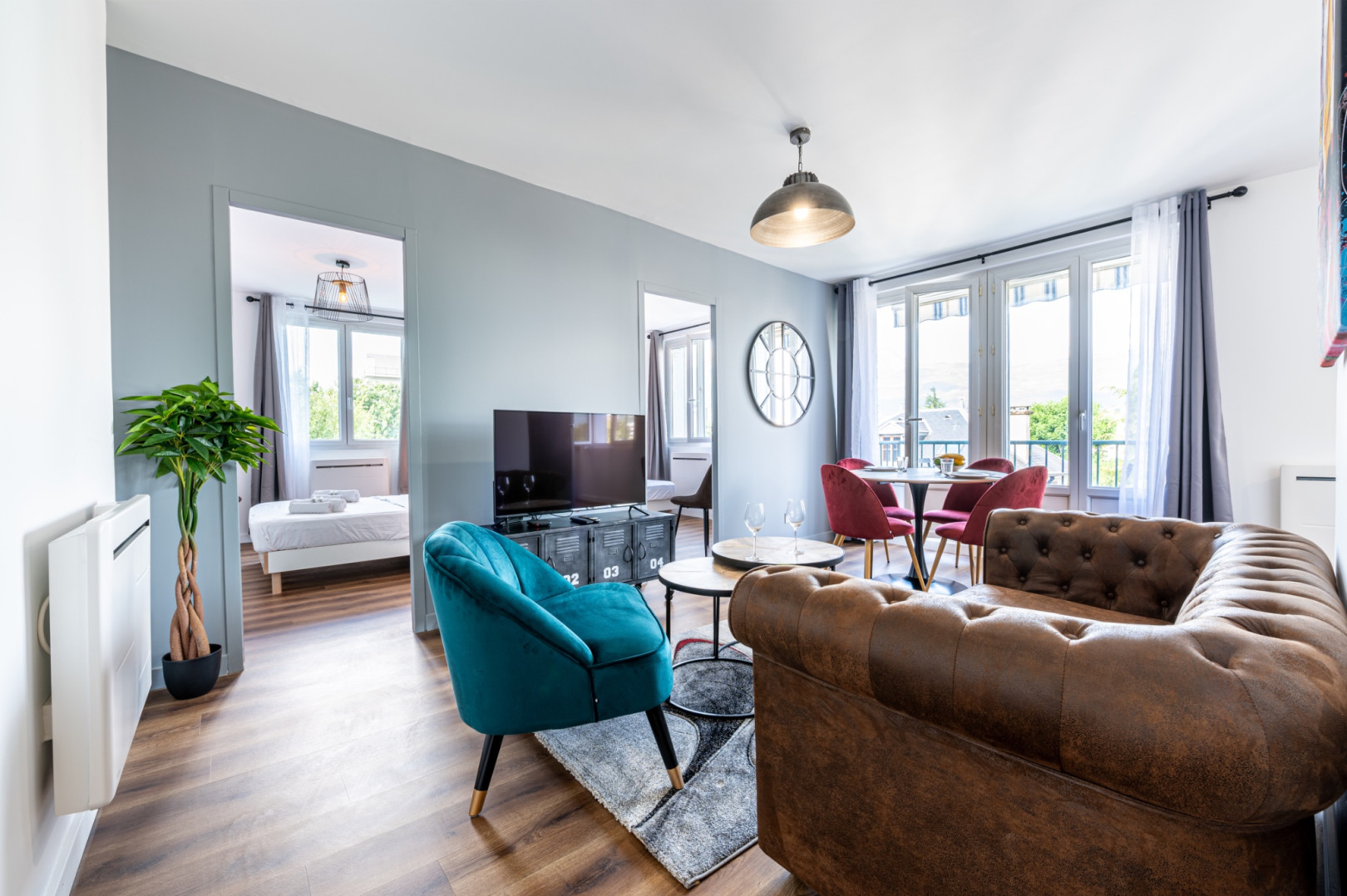 
                                                Location
                                                 Appartement meublé T3 51m² à GRENOBLE