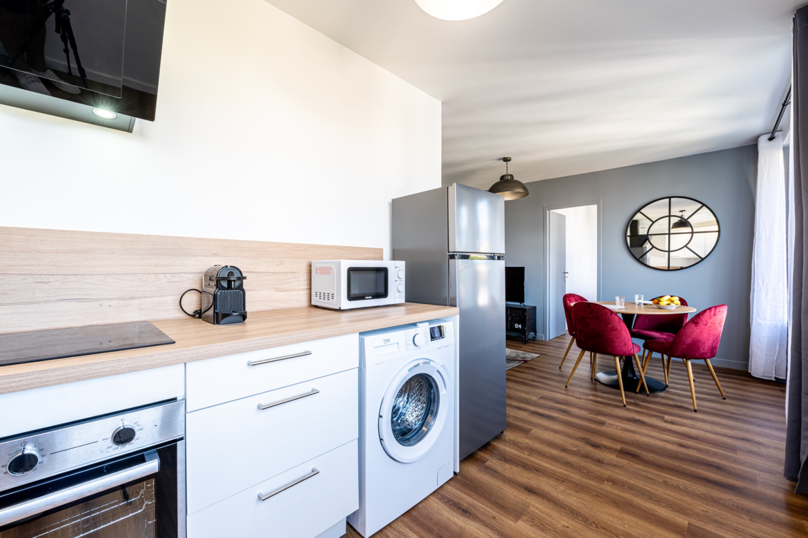 
                                                Location
                                                 Appartement meublé T3 51m² à GRENOBLE