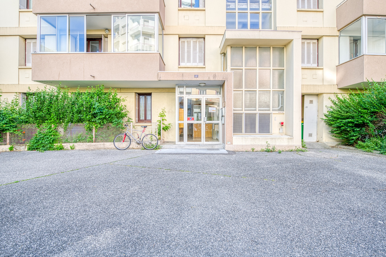 
                                                Location
                                                 Appartement meublé T3 52.81m² à GRENOBLE