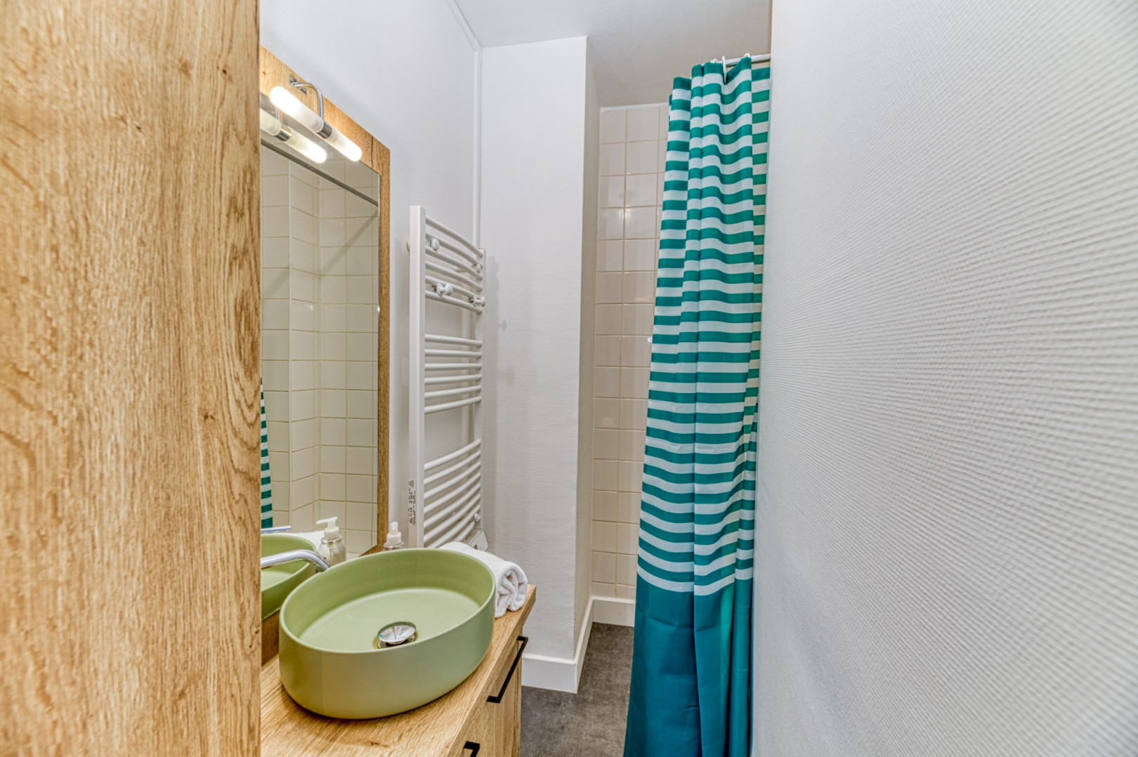 
                                                Location
                                                 Appartement meublé T3 52.87m² à Grenoble