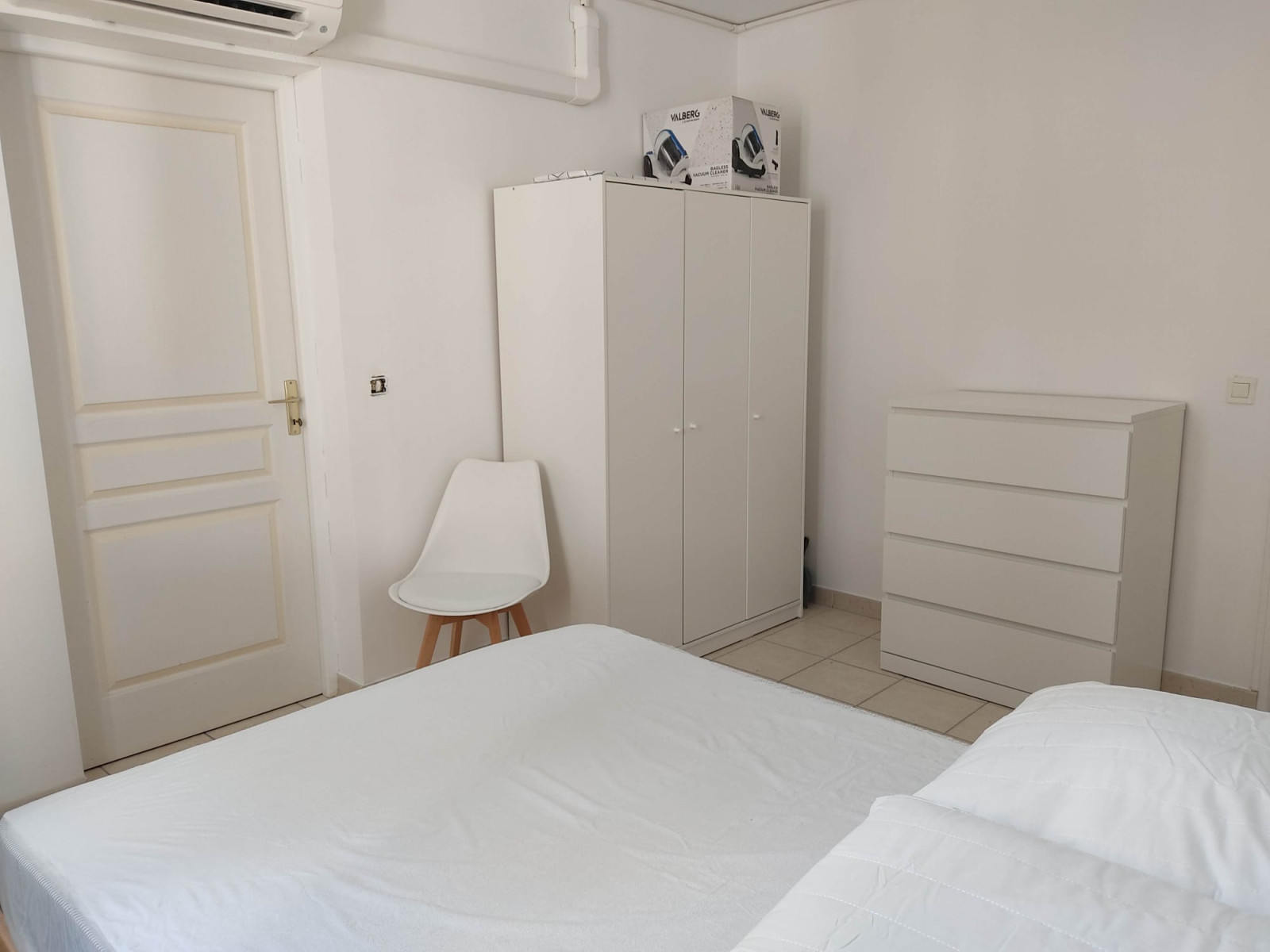 
                                                Location
                                                 Appartement meublé T3