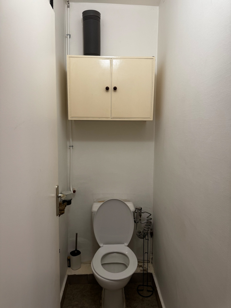 
                                                Location
                                                 Appartement meublé T3 71m² à GRENOBLE