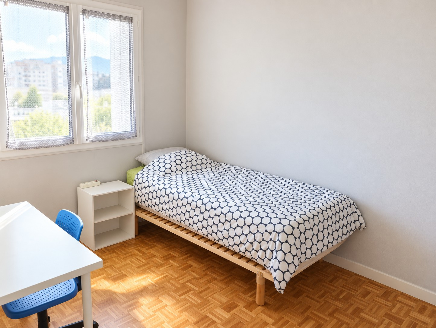 
                                                Location
                                                 Appartement meublé T4 60.77m² à Saint-Martin-d'Hères