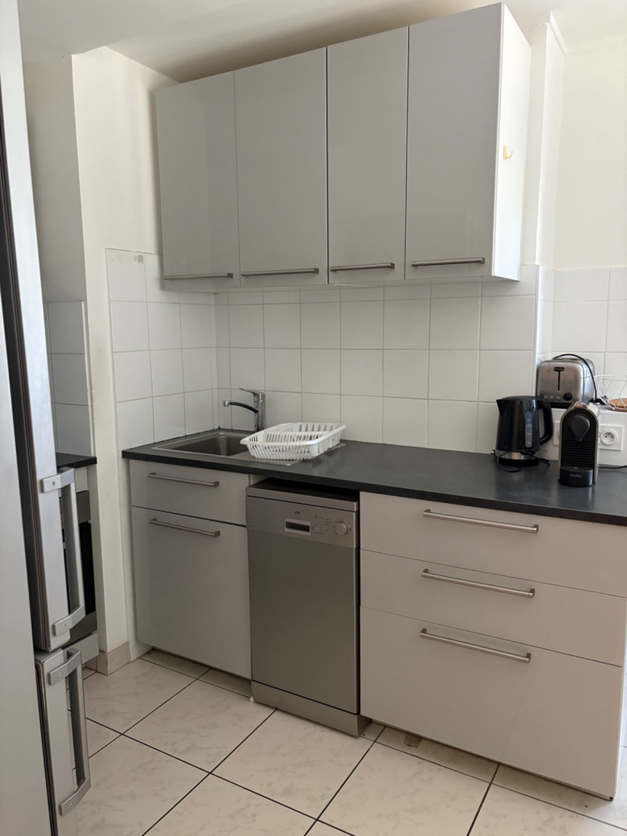 
                                                Location
                                                 Appartement meublé T4 64.76m² à Grenoble