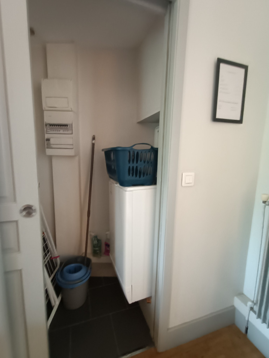 
                                                Location
                                                 Appartement meublé T4 79.28m² à Sarlat-la-Canéda