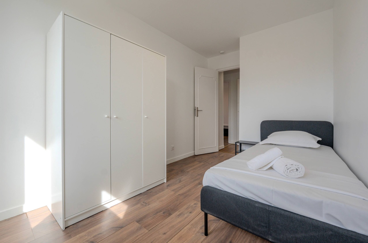 
                                                Location
                                                 Appartement meublé T5 65.08m² à Grenoble