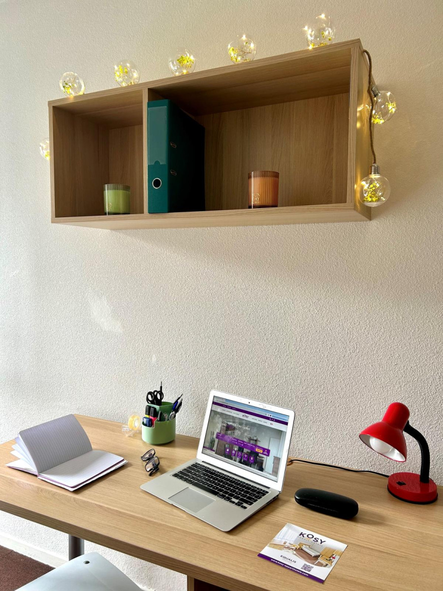 
                                                Location
                                                 Appartement meublé tout inclus