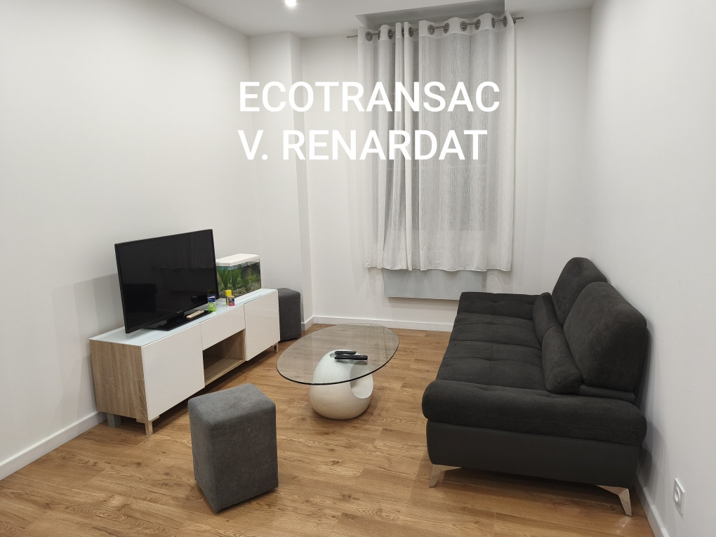 
                                                Vente
                                                 APPARTEMENT MEUBLE UNE CHAMBRE