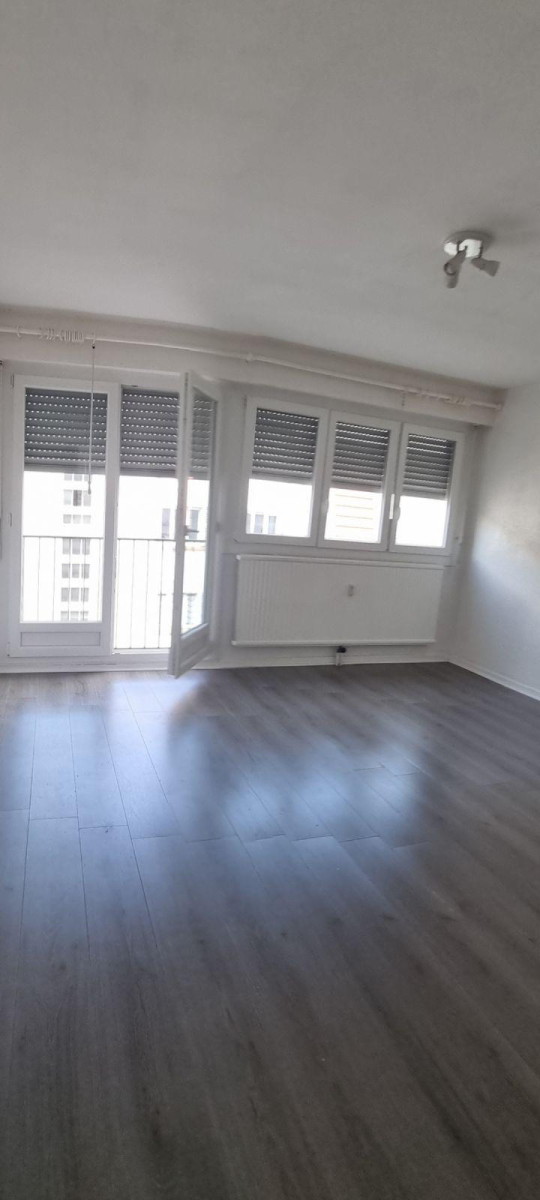 
                                                Location
                                                 Appartement Nancy 30m2  près Lycée Chopin, Artem