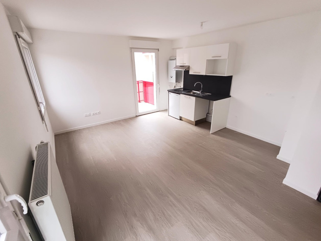 
                                                Location
                                                 Appartement neuf, 1 chambre, Amiens Sud