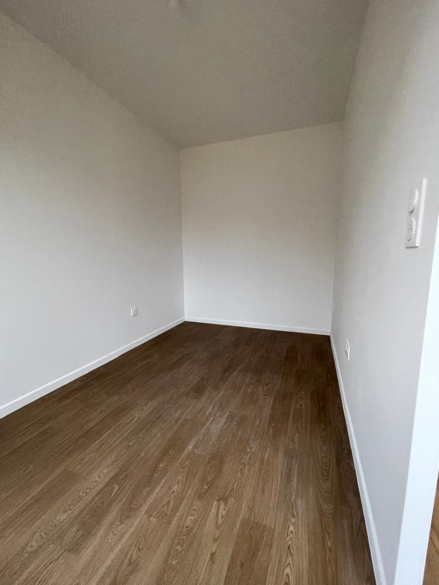 
                                                Location
                                                 Appartement neuf 2 pièces, résidence de standing