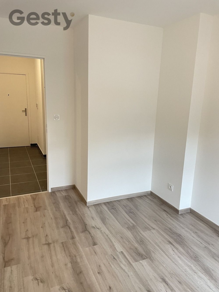 
                                                Location
                                                 Appartement Neuf avec 2 chambres, 2 balcons