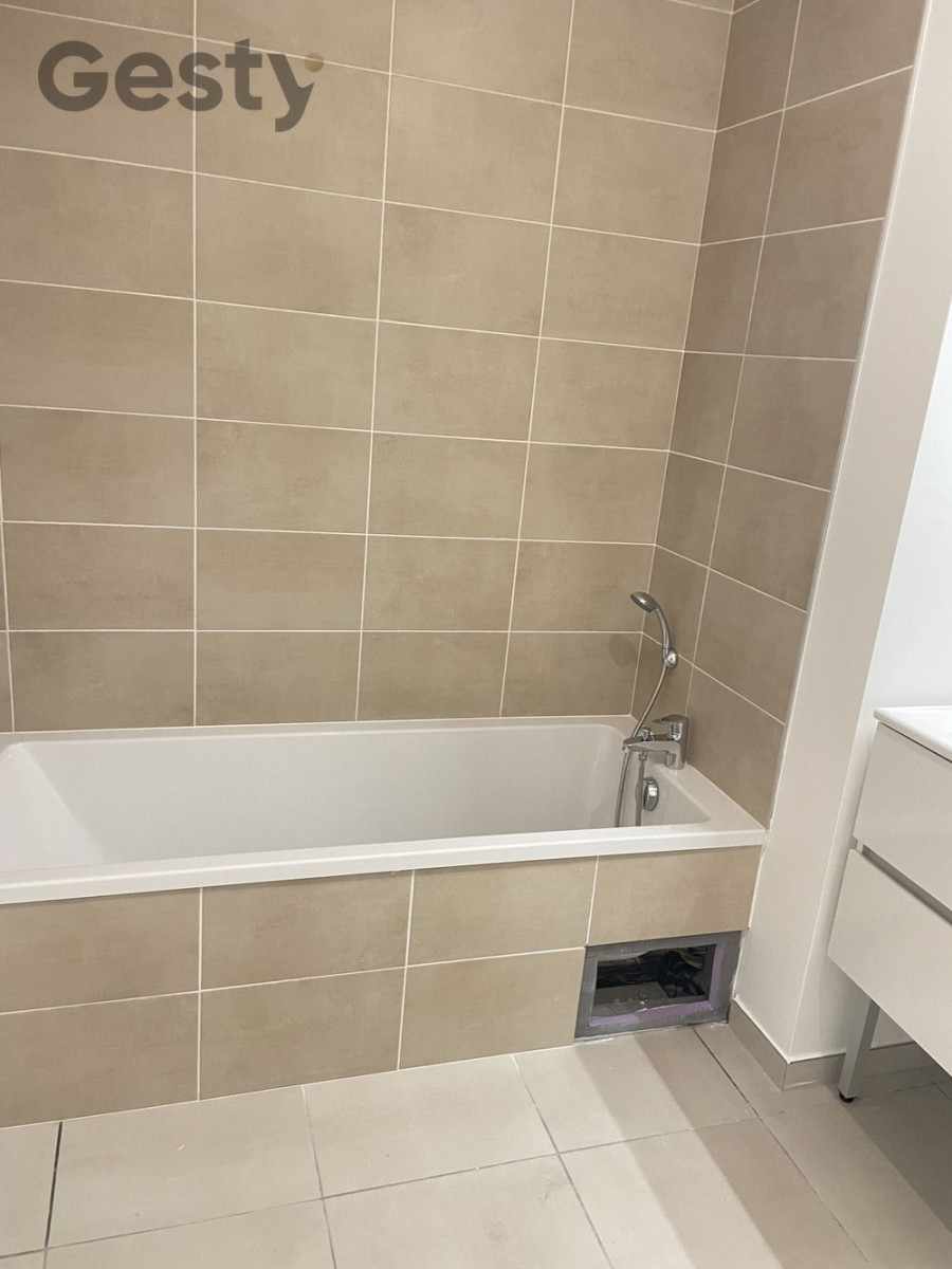 
                                                Location
                                                 Appartement Neuf avec 2 chambres, 2 balcons