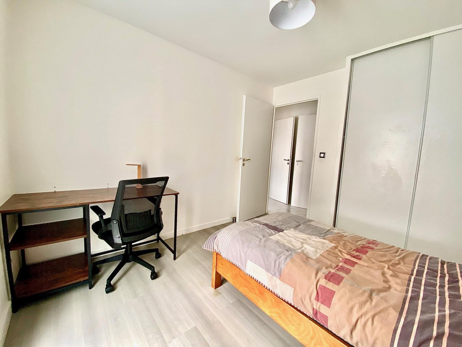 
                                                Colocation
                                                 Appartement neuf en colocation à partager à 2 !