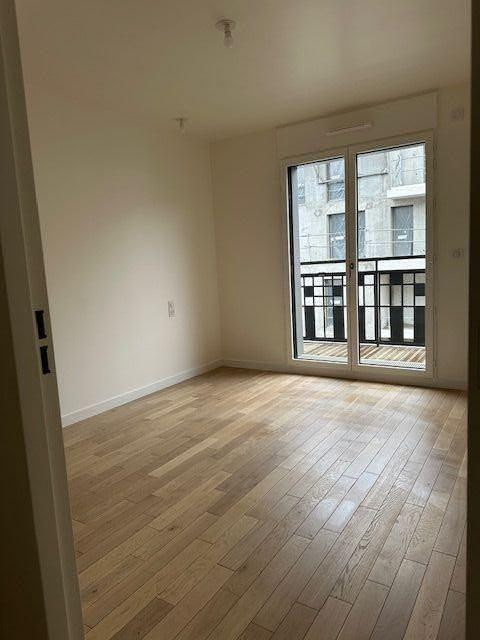 
                                                Location
                                                 Appartement neuf et cuisine équipée haut de gamme