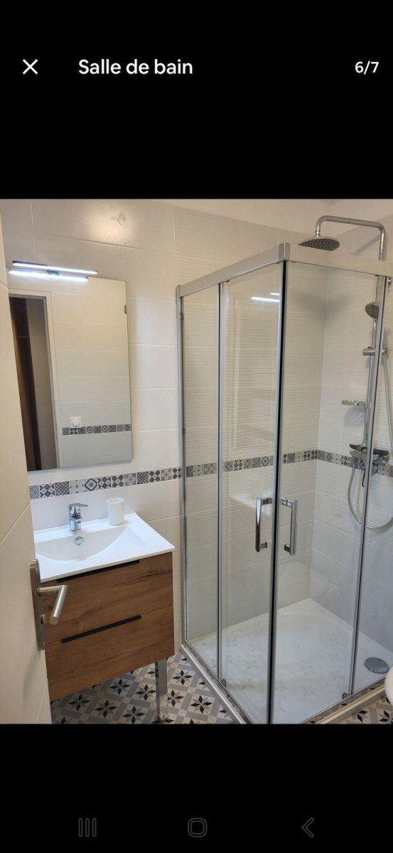 
                                                Location
                                                 Appartement neuf/rénové pour étudiant/mobilité