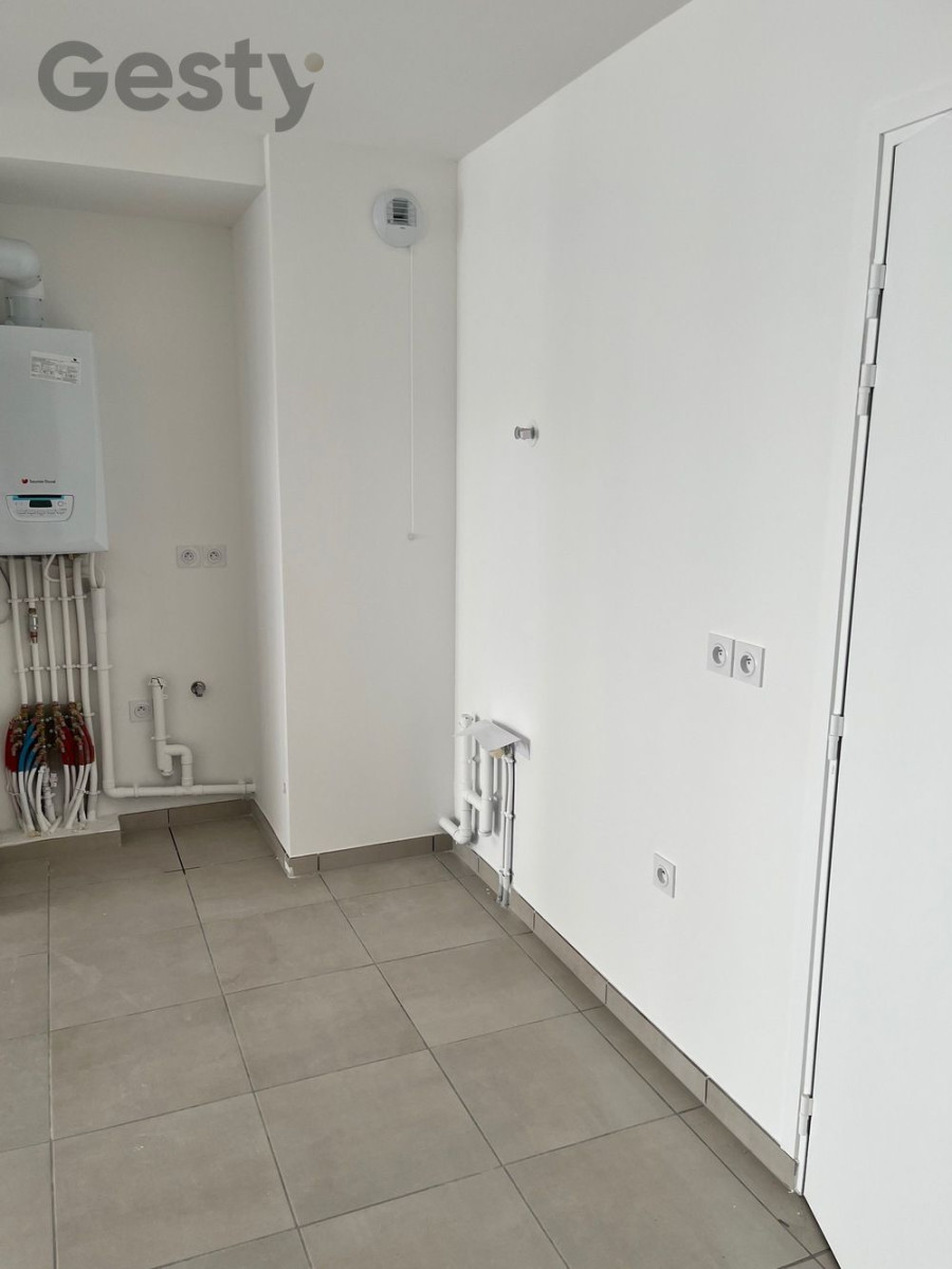 
                                                Location
                                                 Appartement NEUF T2 avec balcon et parking