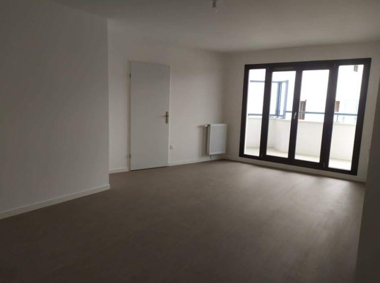
                                                Location
                                                 Appartement neuf très lumineux