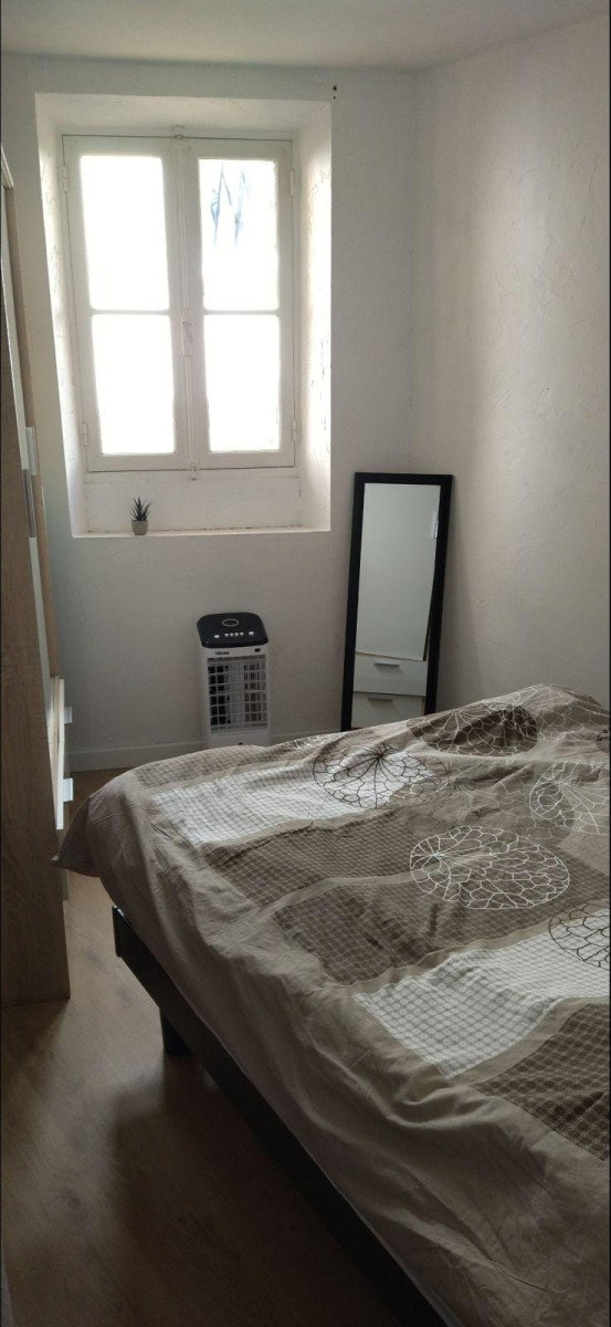 
                                                Location
                                                 Appartement paisible
