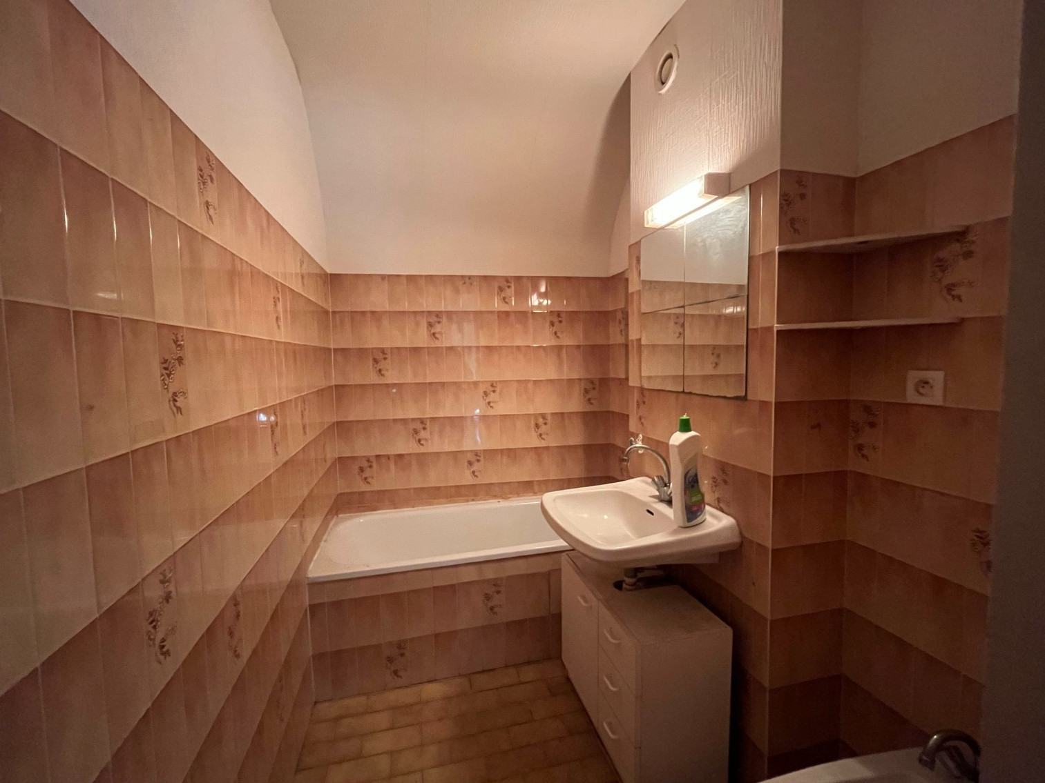 
                                                Vente
                                                 Appartement PAU