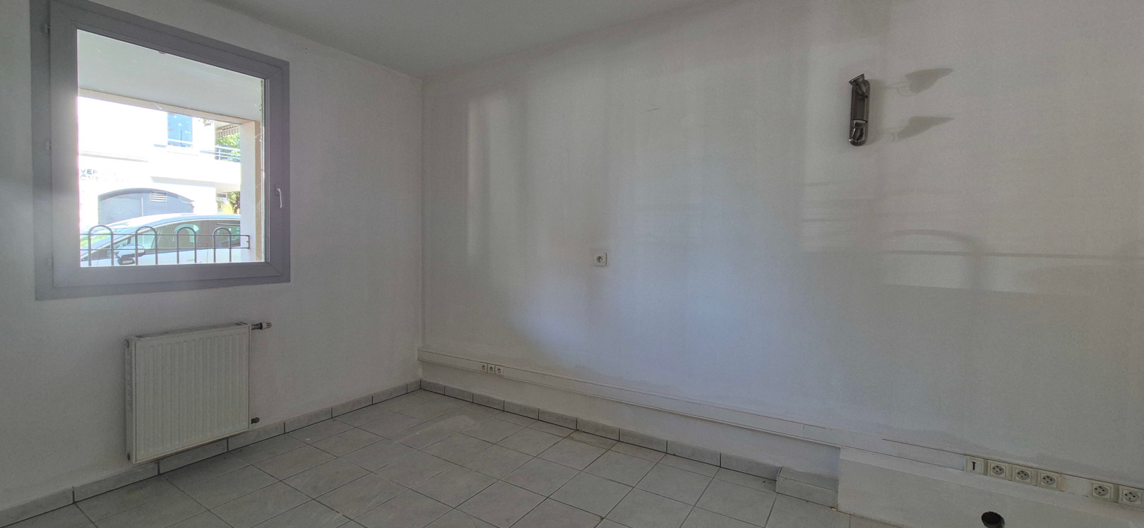 
                                                Vente
                                                 Appartement PMR T3 de 85 m² + balcon + garage