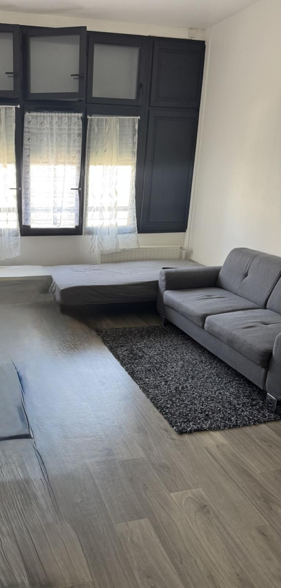 
                                                Location
                                                 Appartement pour étudiant