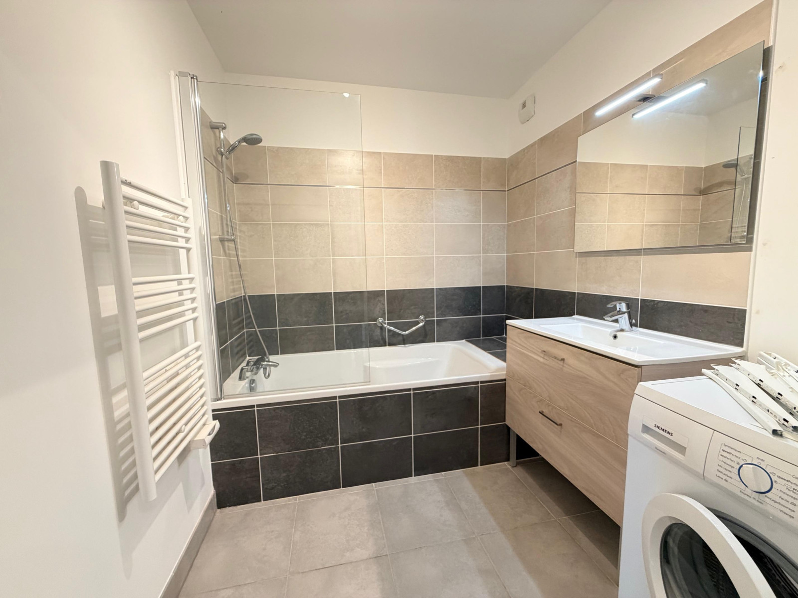 
                                                Vente
                                                 Appartement premium de 2017 83,30 m² double garage