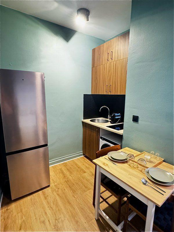
                                                Location
                                                 Appartement premium renové meublé
