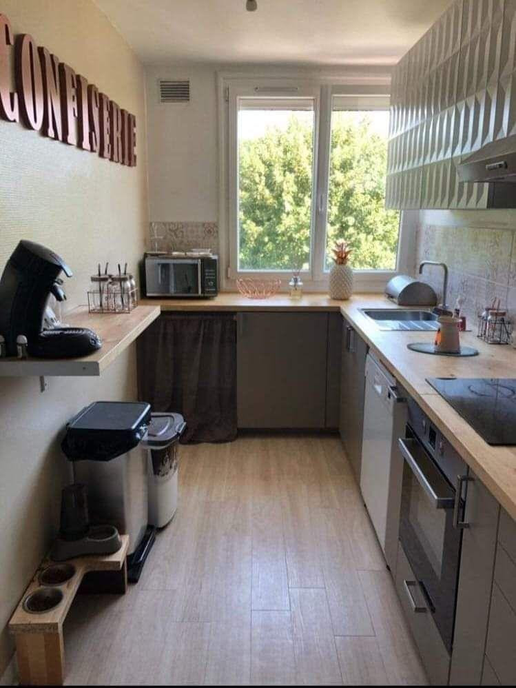 
                                                Location
                                                 Appartement proche CHU 47m² meublé