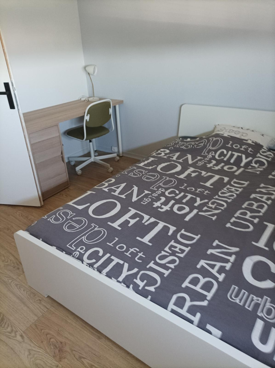 
                                                Location
                                                 Appartement proche IUT et grandes écoles