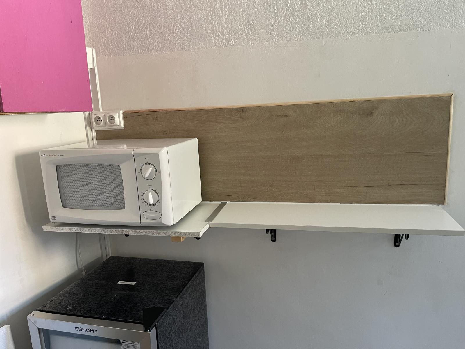 
                                                Colocation
                                                 Appartement proche parc et forêt Meudon 
Calme