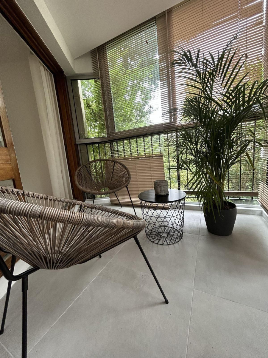 
                                                Location
                                                 Appartement proche Versailles