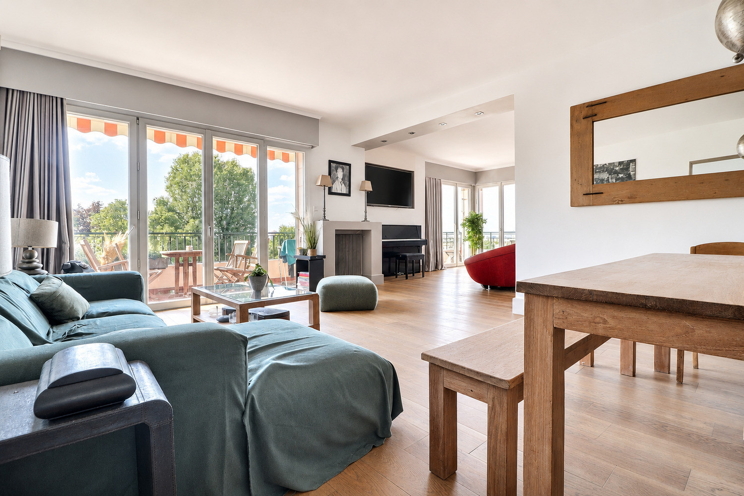 
                                                Vente
                                                 Appartement Quartier Galvents 92140 Clamart