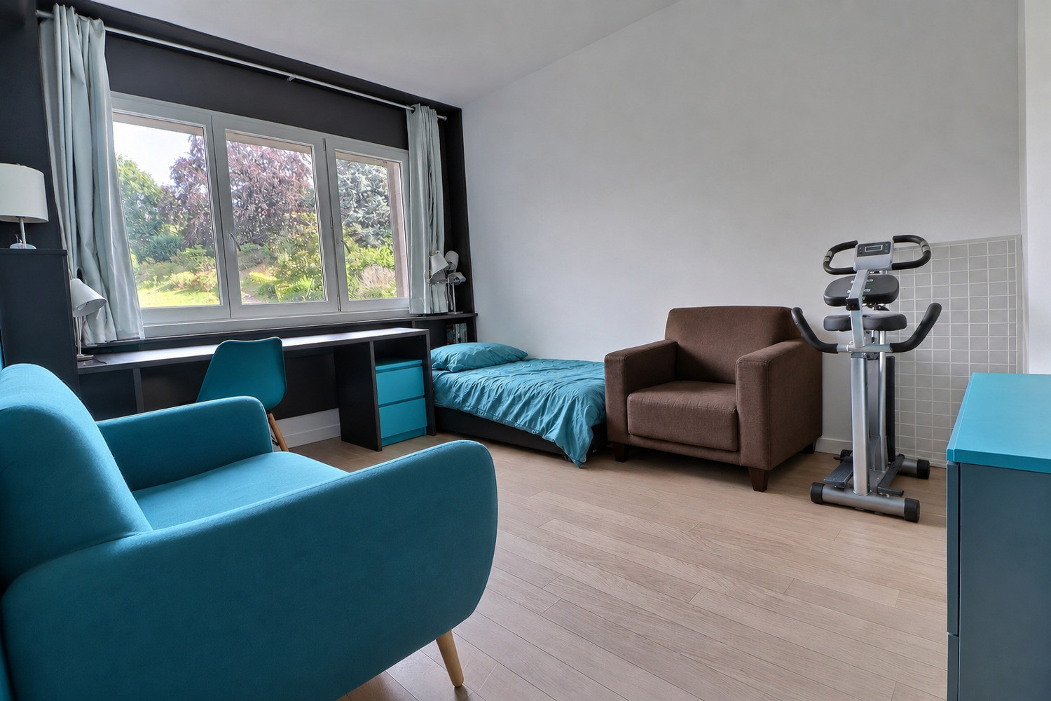 
                                                Vente
                                                 Appartement Quartier Galvents 92140 Clamart