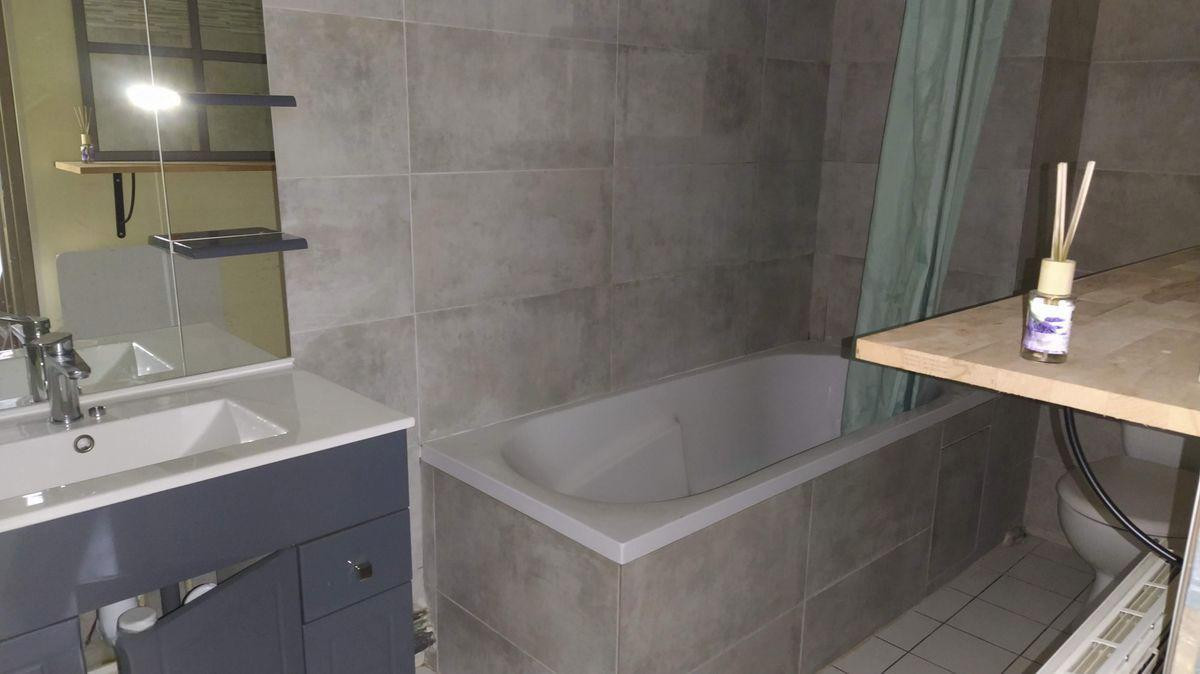 
                                                Location
                                                 Appartement RDC 30m2 proche BNF (75013)