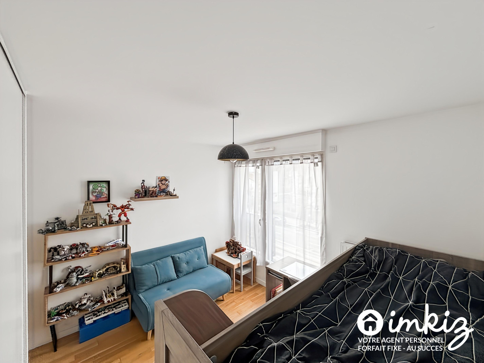 
                                                Vente
                                                 Appartement  récent 4 pièces 95 m²